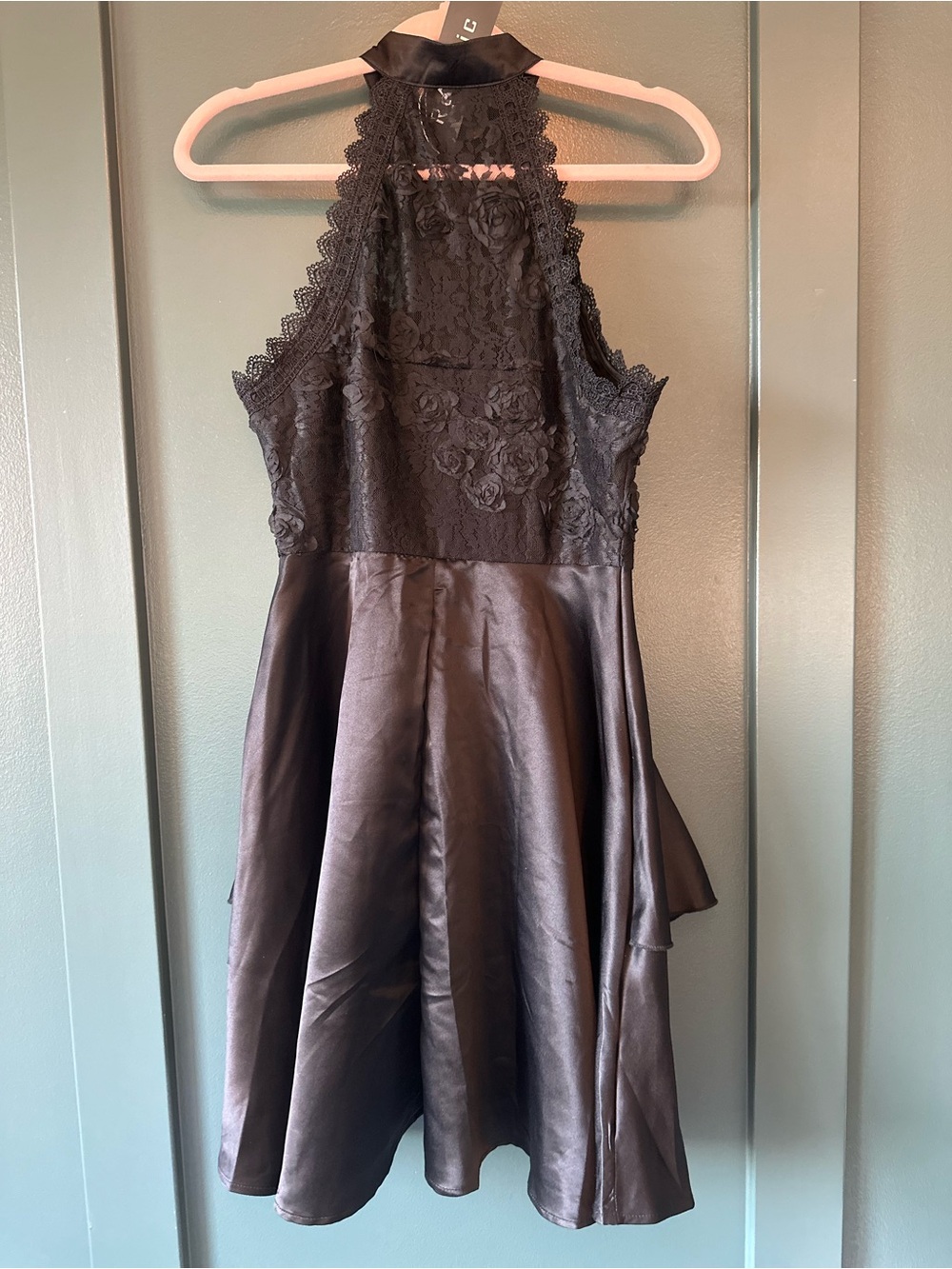 Black Lace Halter Midi Dress - Brand Unspecified